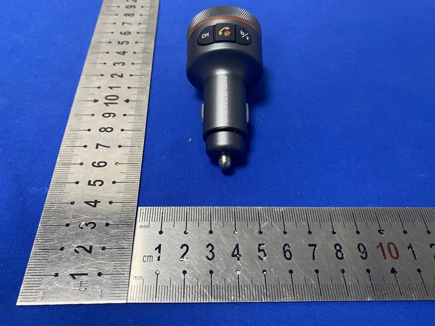 Car Charger - FCC ID 2ASUP-UBCH449 - Shenzhen Leaderment Technology Co.,Ltd. (2)