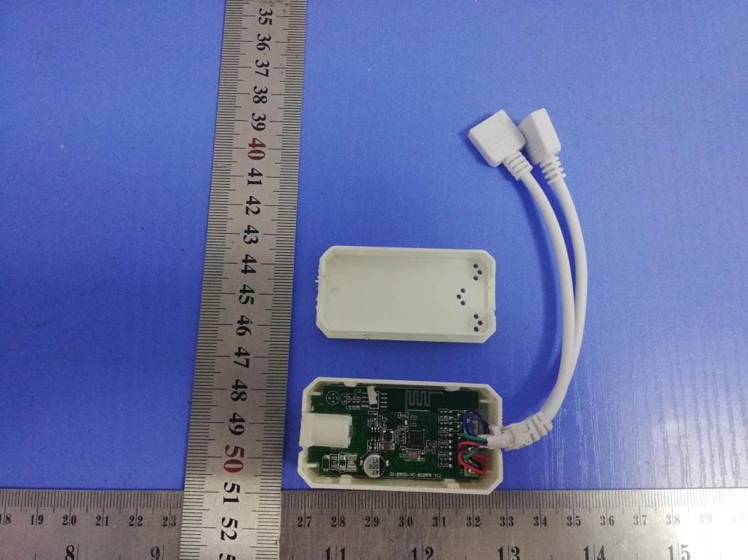 Wi-Fi RGB LED Controller+24Keys Remote Controller - FCC ID 2ASVX-ZJWFCB - JM Zengge Co.,Ltd (3)