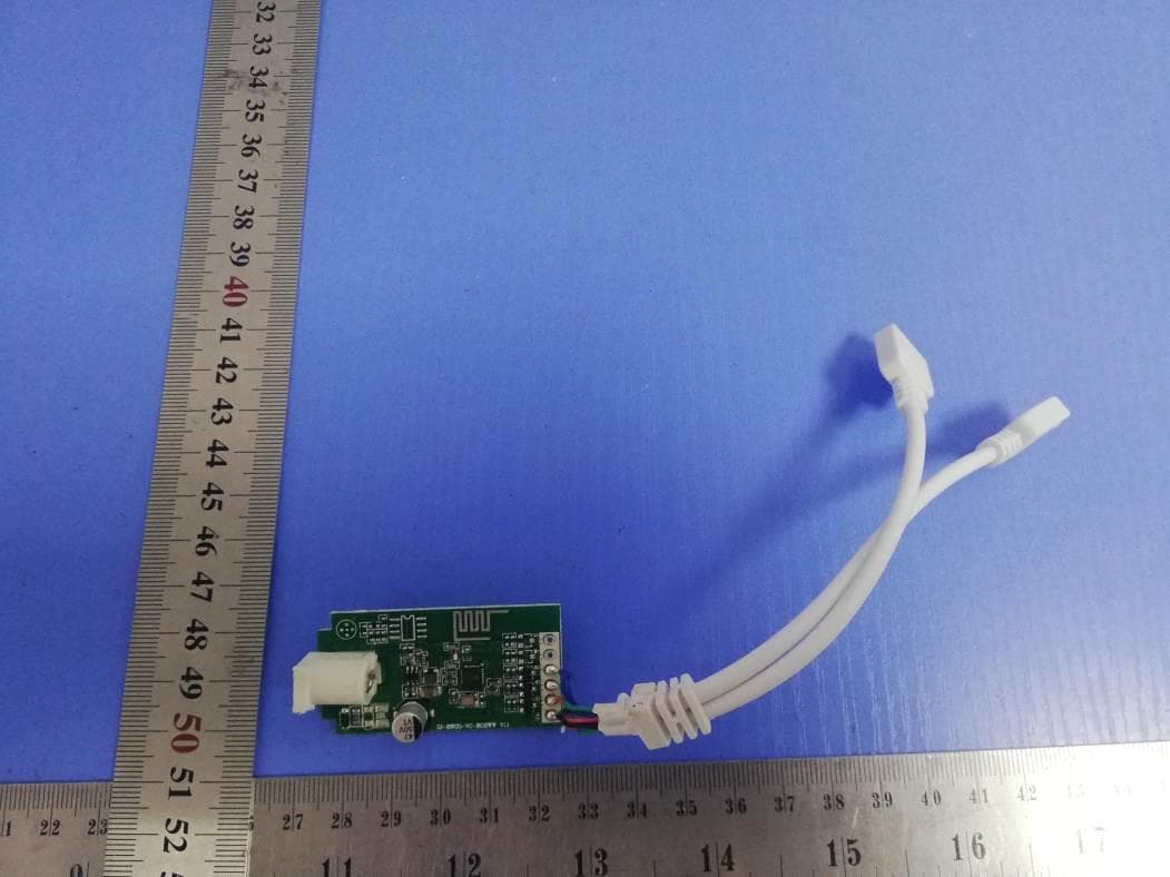 Wi-Fi RGB LED Controller+24Keys Remote Controller - FCC ID 2ASVX-ZJWFCB - JM Zengge Co.,Ltd (4)