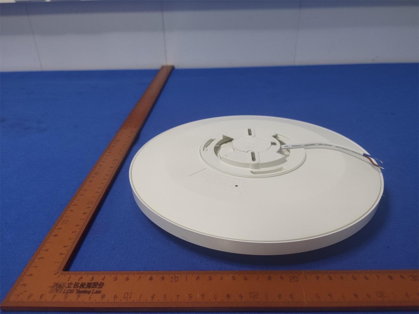 LED Ceiling Light - FCC ID 2ASVX-ZJWFCLA - JM Zengge Co.,Ltd (4)