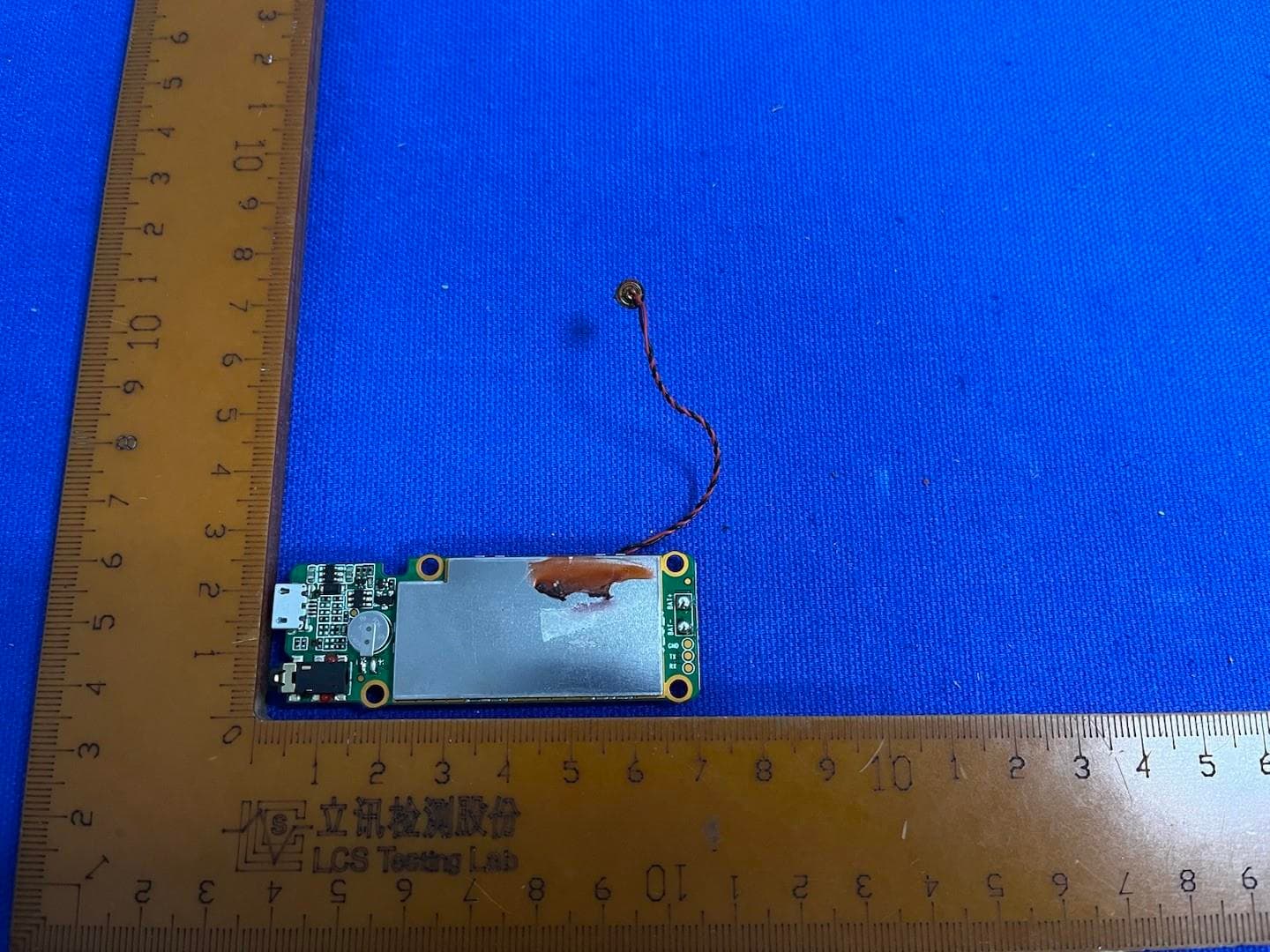 Dashcam - FCC ID 2ASWV-LS07 - Shenzhen  LINGDU Auto Electronics Co., Ltd. (4)