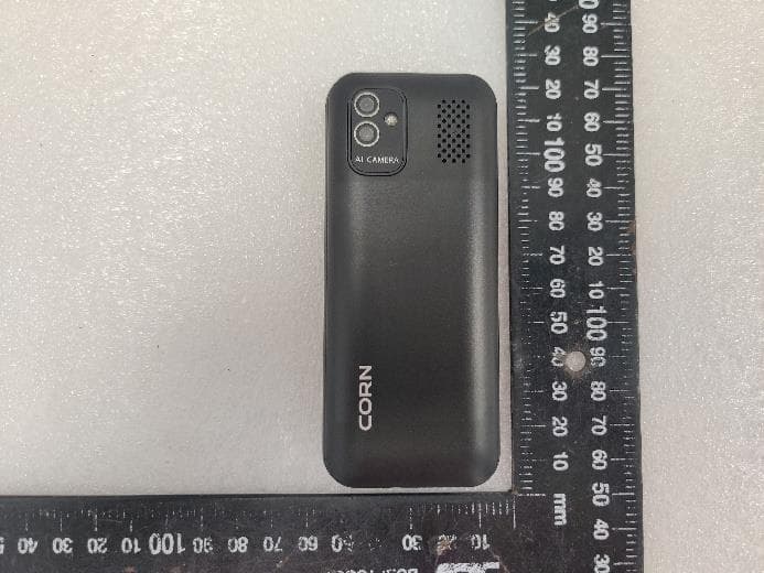 mobile phone - FCC ID 2ASWW-A18408TL - XINCHUANGXIN INTERNATIONAL CO.,LTD (2)
