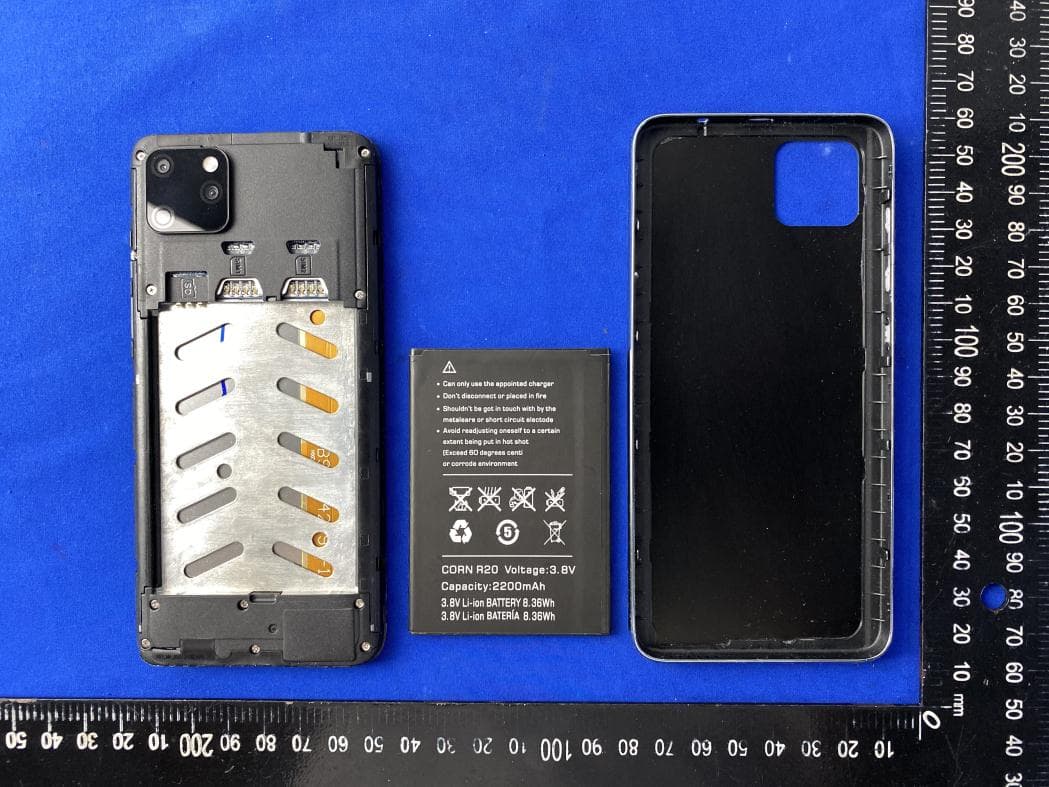 MOBILE PHONE - FCC ID 2ASWW-CORNR20 - XINCHUANGXIN INTERNATIONAL CO.,LTD