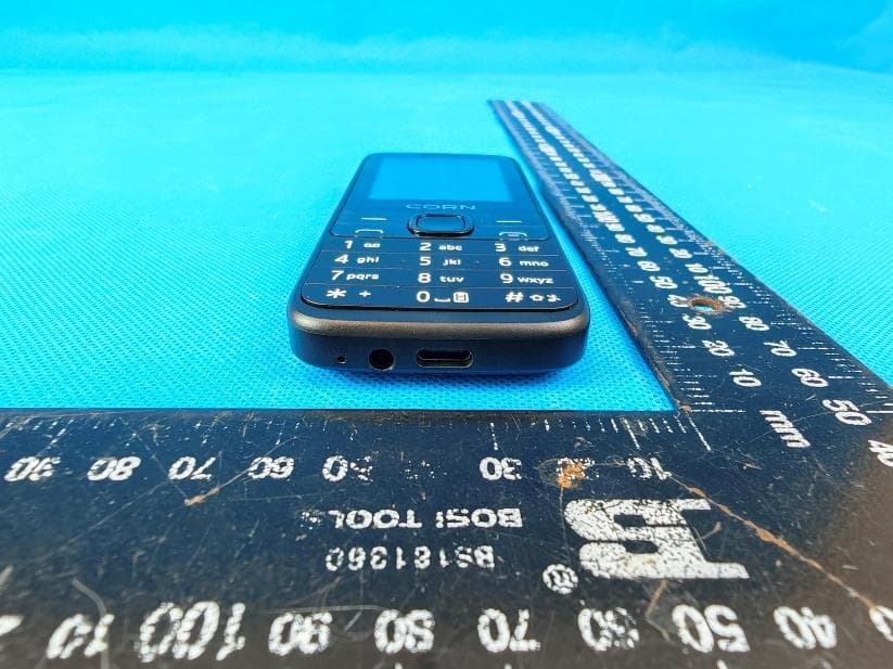 Feature phone - FCC ID 2ASWW-GT40 - XINCHUANGXIN INTERNATIONAL CO.,LTD (2)