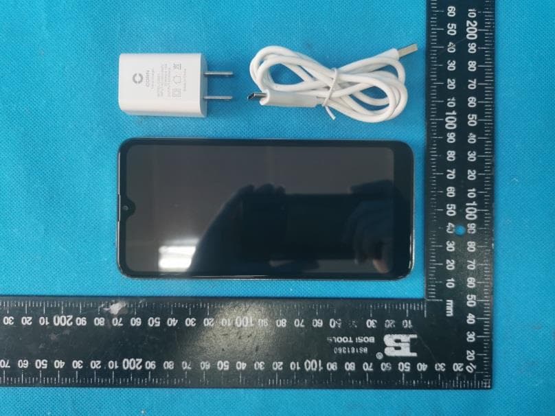 Smart Phone - FCC ID 2ASWWCORNG60 - XINCHUANGXIN INTERNATIONAL CO.,LTD (3)