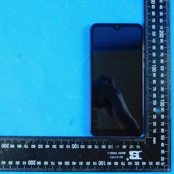 Smart Phone - FCC ID 2ASWWCORNY60 - XINCHUANGXIN INTERNATIONAL CO.,LTD (2)