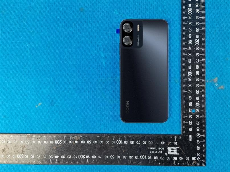 Smart phone - FCC ID 2ASWWSTARK8 - XINCHUANGXIN INTERNATIONAL CO.,LTD