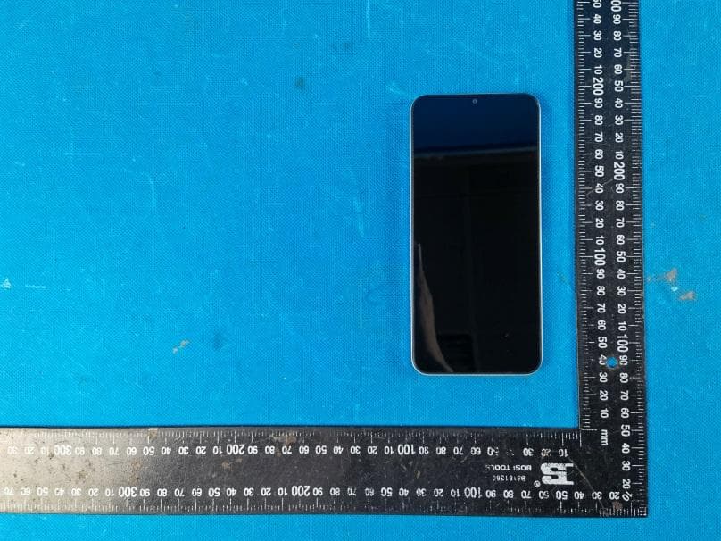 Smart phone - FCC ID 2ASWWSTARK8 - XINCHUANGXIN INTERNATIONAL CO.,LTD (2)