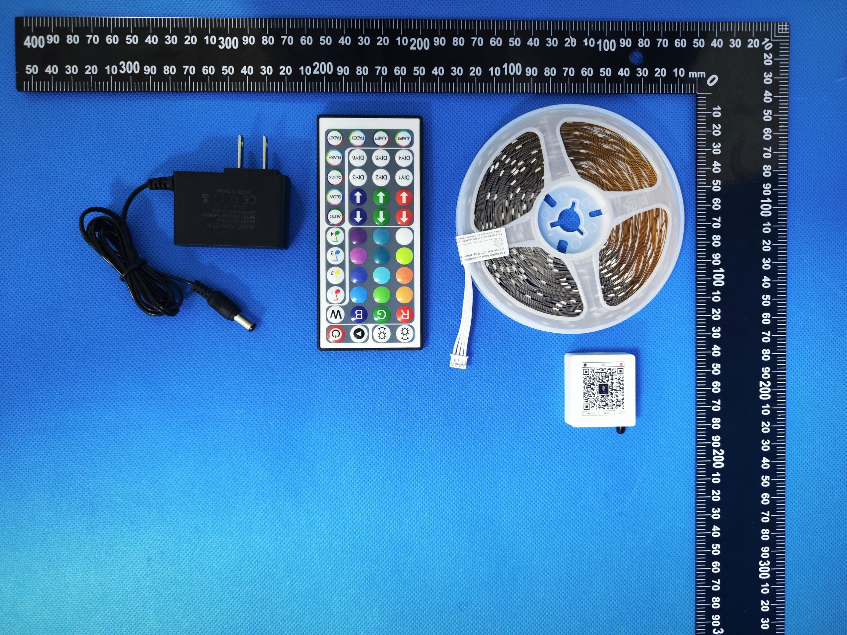 BLUETOOTH LED STRIP LIGHTS - FCC ID 2ASYM-KEXU-COMBO - Shenzhen Qianghe Technology Co., Ltd.