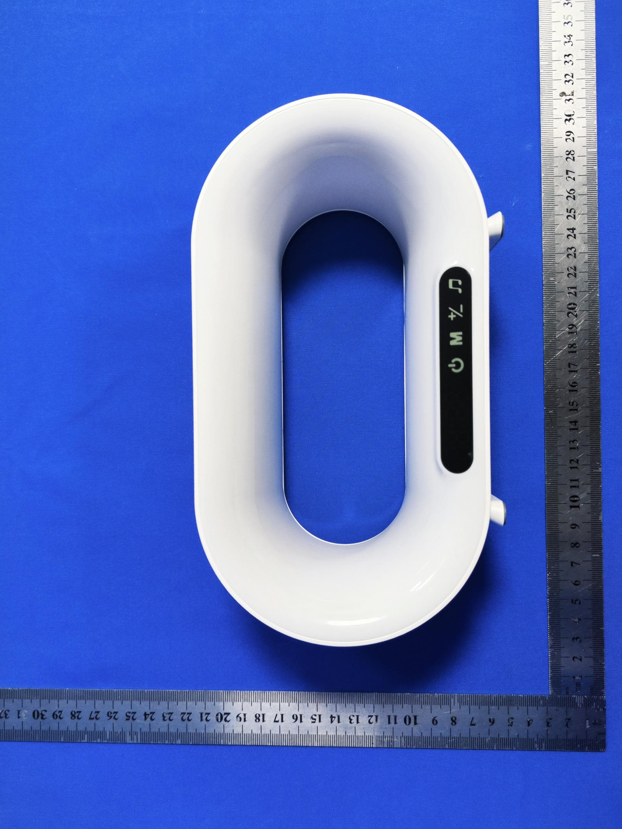 Wireless charging smart ambient lighting - FCC ID 2ASYM-QLAMP-36XX - Shenzhen Qianghe Technology Co., Ltd.