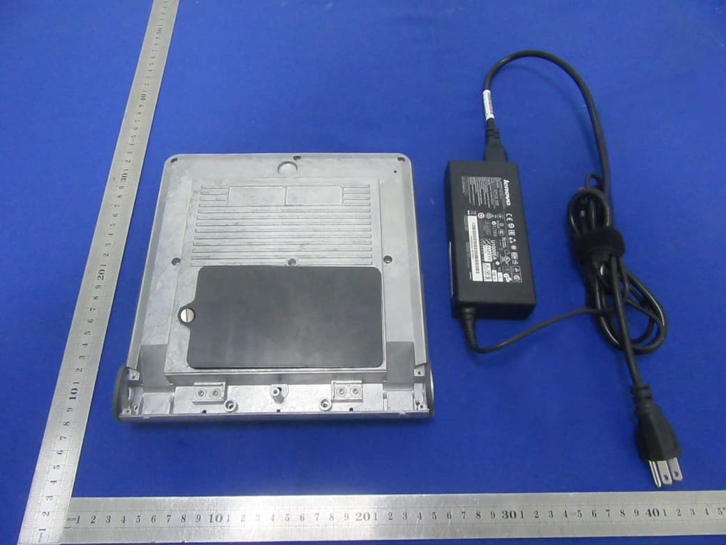 BGAN Class 2 Mobile User Equipment - FCC ID 2AT37STYLITE500 - Chengdu Spaceon Technology Co., Ltd. (2)