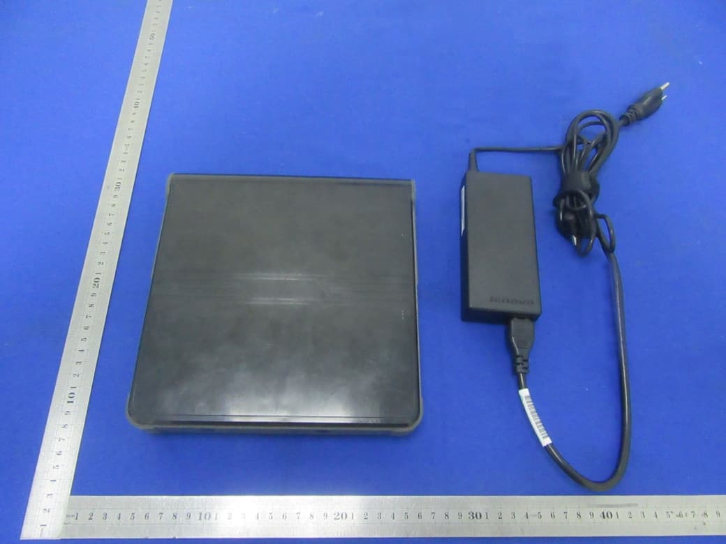 BGAN Class 2 Mobile User Equipment - FCC ID 2AT37STYLITE500 - Chengdu Spaceon Technology Co., Ltd. (3)
