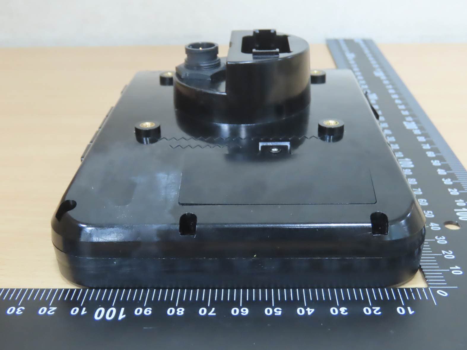 Embedded Display System with CAN Bus - FCC ID 2AT5JE070W1D14V3U - Powerview Display Corp. (4)