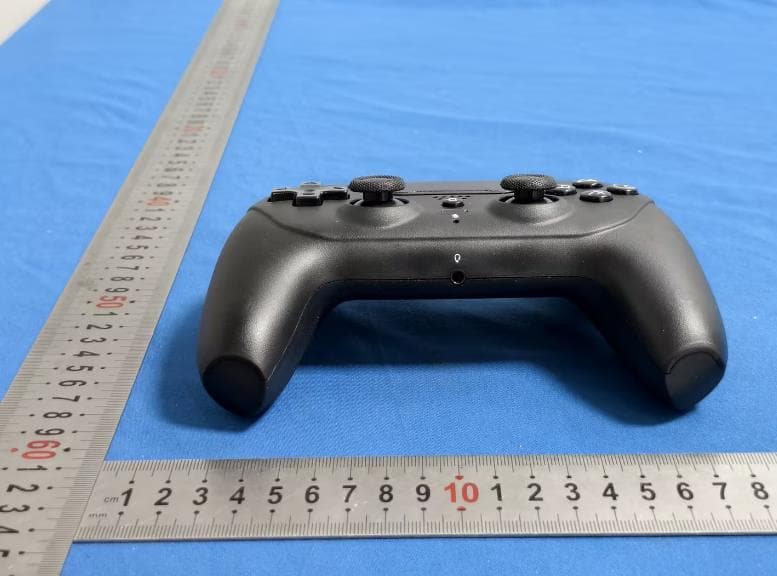G3 Wireless Controller - FCC ID 2AT5K-G3-W01 - Shenzhen Soartop Technology Co., Ltd. (4)