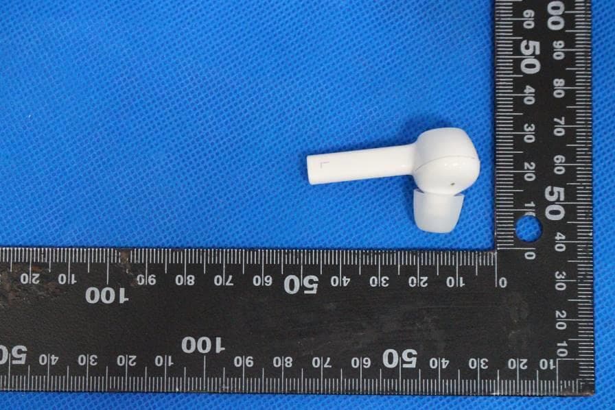 AU-stream - FCC ID 2AT6N-B20 - AUSOUNDS INTELLIGENCE, LLC
