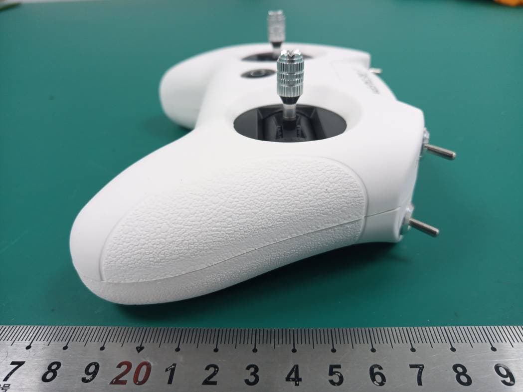 RC Radio Transmitters - FCC ID 2AT6XLITERADIO2 - Shenzhen Baida Moxing Co.,Ltd. (2)