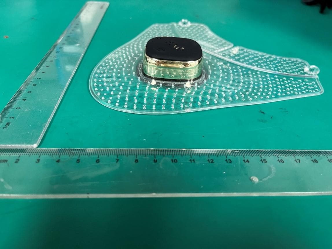 Silicone LED Mask - FCC ID 2AT72-FAQ211 - VIS (Shanghai) Technology Limited (3)