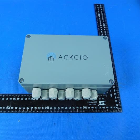 BEAM-VW-S8 - FCC ID 2AT8M-VW-S8-V3X0 - Ackcio Pte. Ltd. (5)