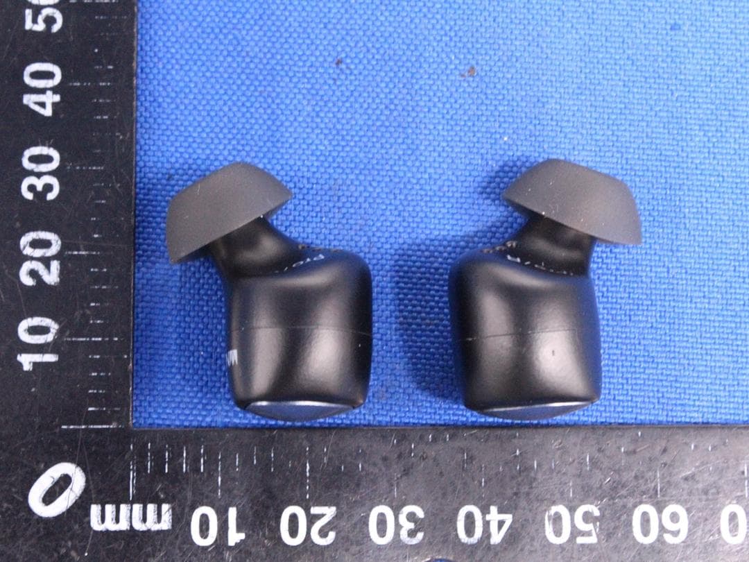Bluetooth earphone - FCC ID 2AT8X-FALCONPRO - Noble HiFi. LLC (4)