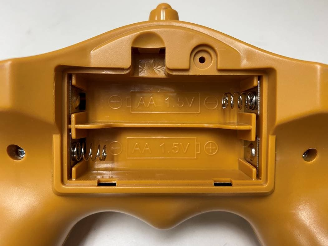Radio Controlled Toy Transmitter (2.4GHz) - FCC ID 2AT93HUINA-1540 - GUANGDONG HUINA MODEL CO., LTD. (2)