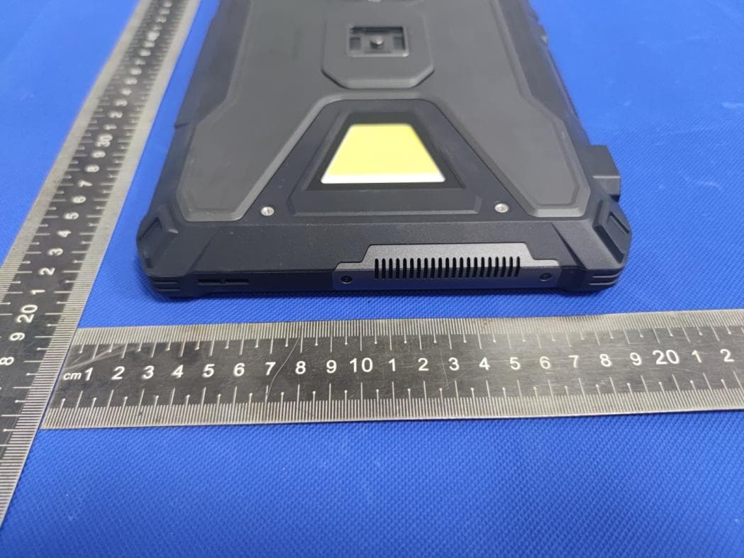 Tablet - FCC ID 2AT9T-8000 - Shenzhen Ulefone Technology Co., Ltd. (5)