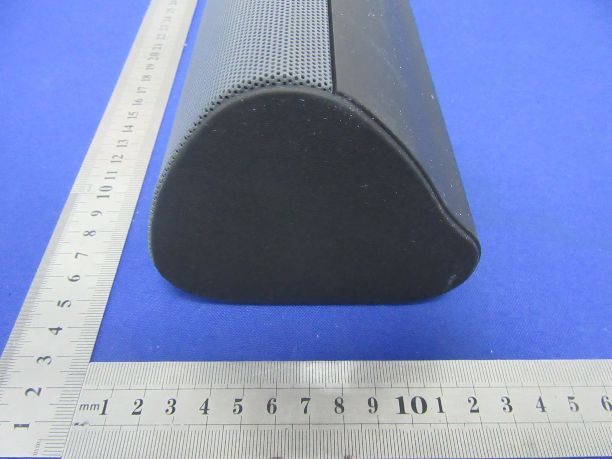 Bluetooth Speaker - FCC ID 2AT9XSC-1766BT - Shenzhen M&lak Industry Co., Ltd (2)