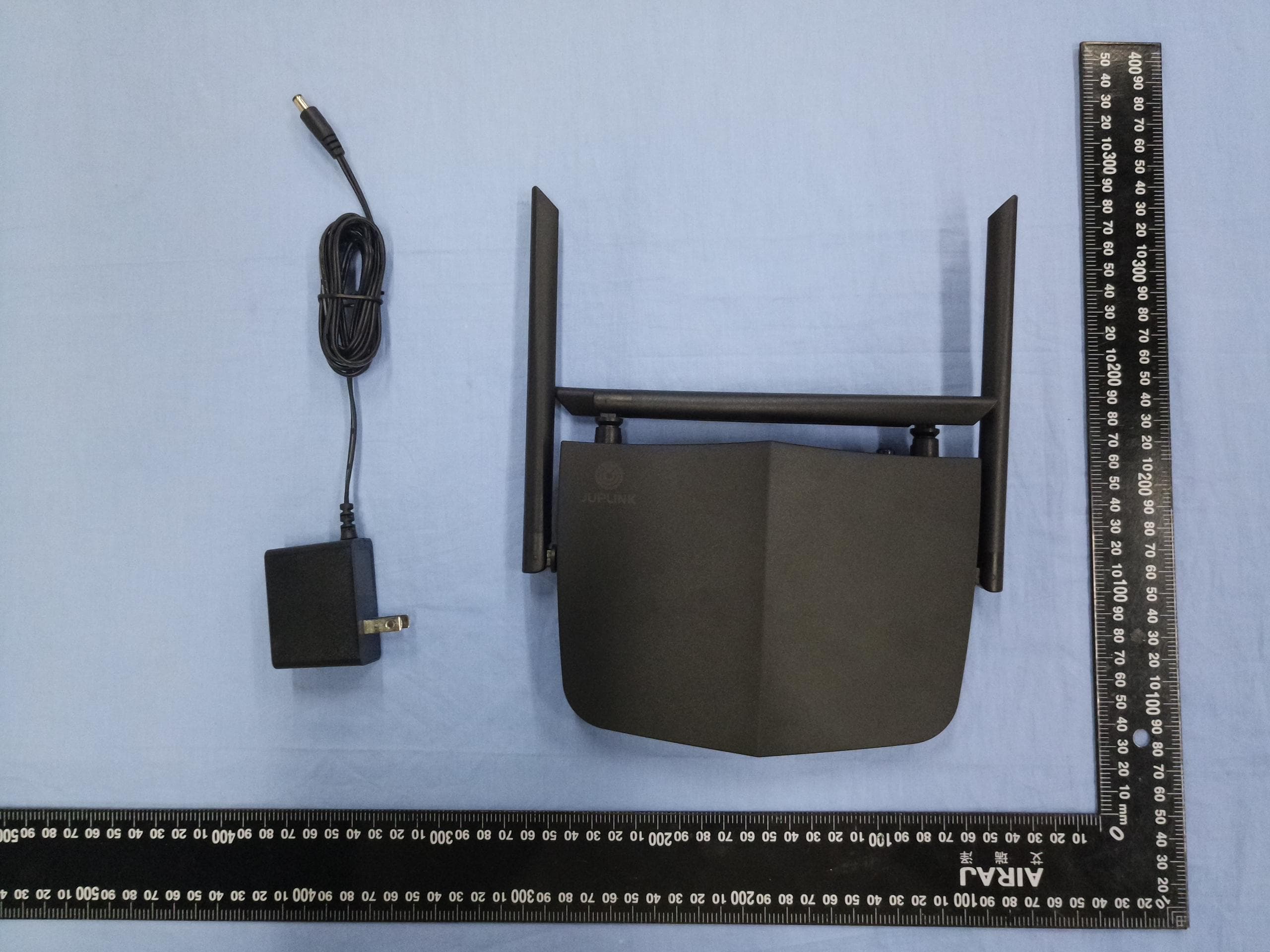 Dual-band Gigabit Router with 2.4G and 5G WiFi - FCC ID 2AT9Z-RX4-1800 - Nanjing Juplink Intelligent Technologies Co., Ltd. (3)