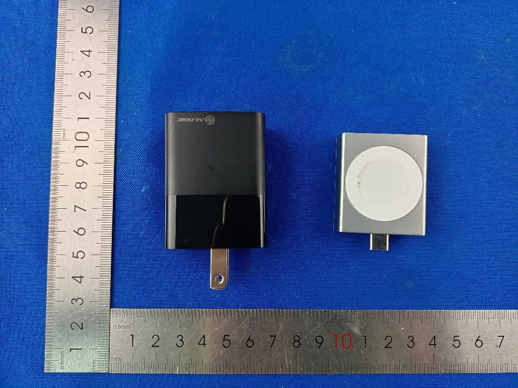 Matrix USB-C Apple Watch Charger - FCC ID 2ATCA-MAGAWC - ALOGIC Corporation Pty Ltd.