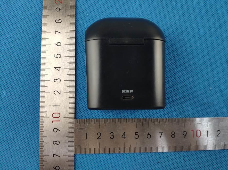 Truly Wire-Free Earbuds - FCC ID 2ATD3-IAEBT300 - D.P.I.(H.K.) Limited (4)