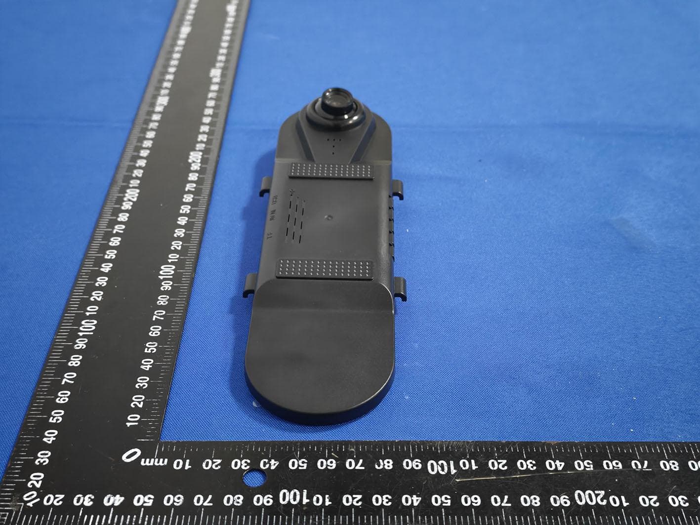 DASH CAM - FCC ID 2ATDT-V18 - Shenzhen Hengxin Weiye Digital Co., LTD. (4)