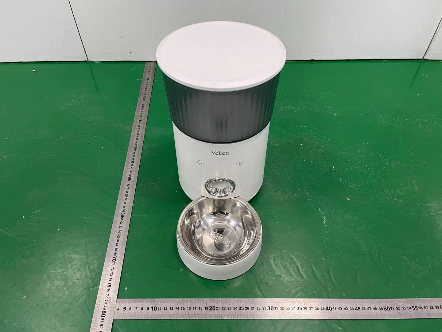 Automatic Pet Feeder - FCC ID 2ATE8-W80-W - Linsun Smart Technology Co.,LTD (3)
