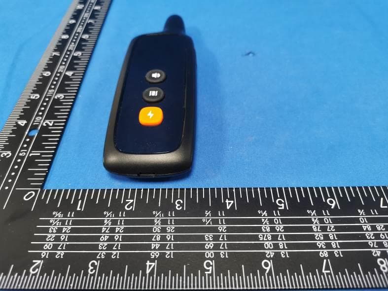 remote dog training collar - FCC ID 2ATEO-DT310 - Dongguan Dogreat Electronic Technology Co., Ltd (4)