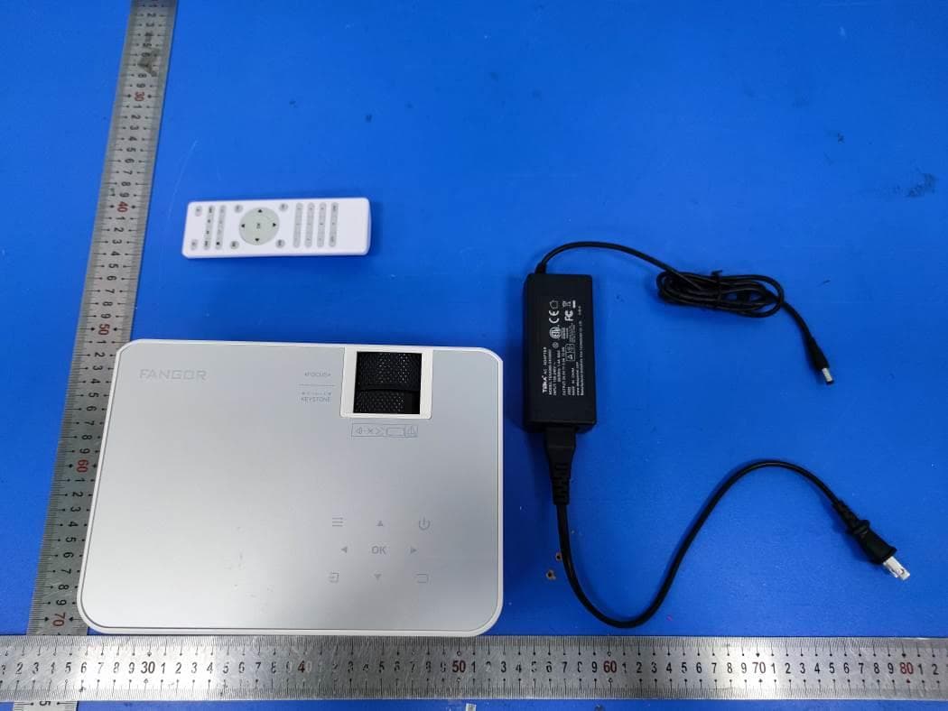 Projector - FCC ID 2ATFT-F-506 - Shenzhen Kejinming Electronic Co.,Ltd (3)