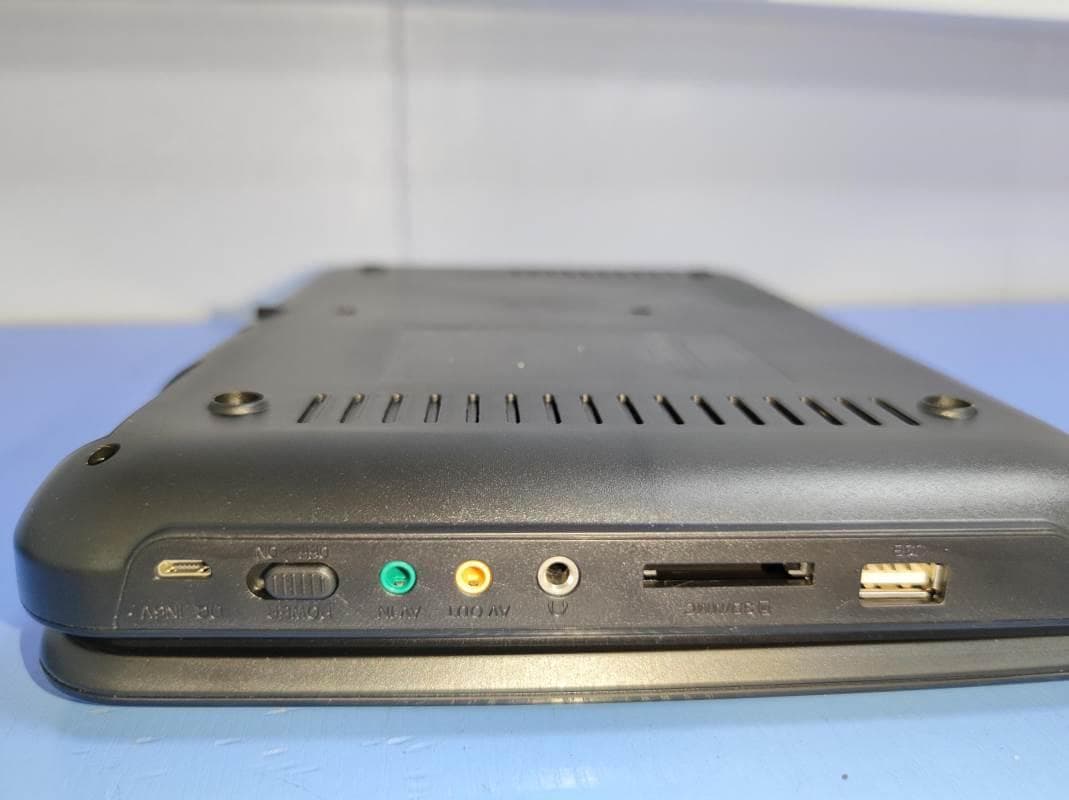 PORTABLE DVD PLAYER - FCC ID 2ATFT-PDB1077B - Shenzhen Kejinming Electronic Co.,Ltd (4)