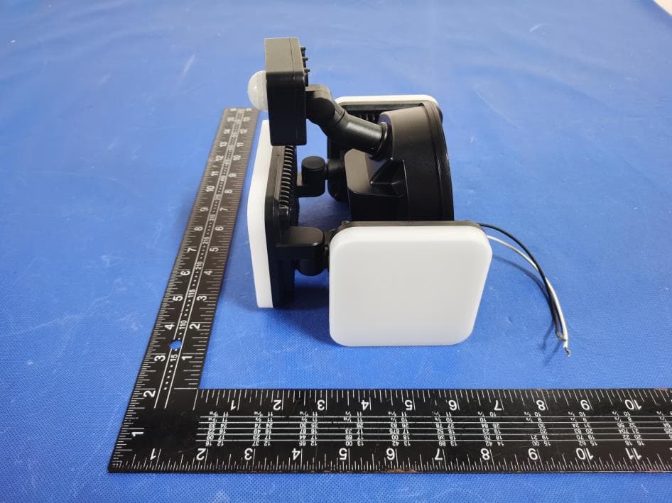LED Security Flood Light - FCC ID 2ATGN-8030 - Shenzhen BANQ Technology Co.,Ltd (4)
