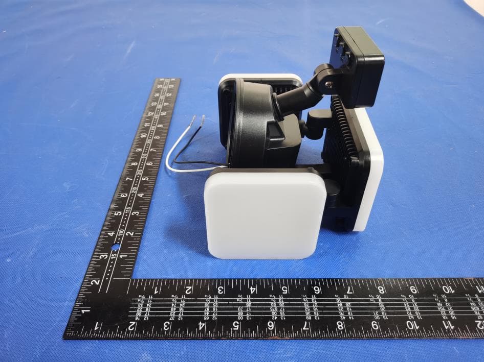 LED Security Flood Light - FCC ID 2ATGN-8030 - Shenzhen BANQ Technology Co.,Ltd (2)