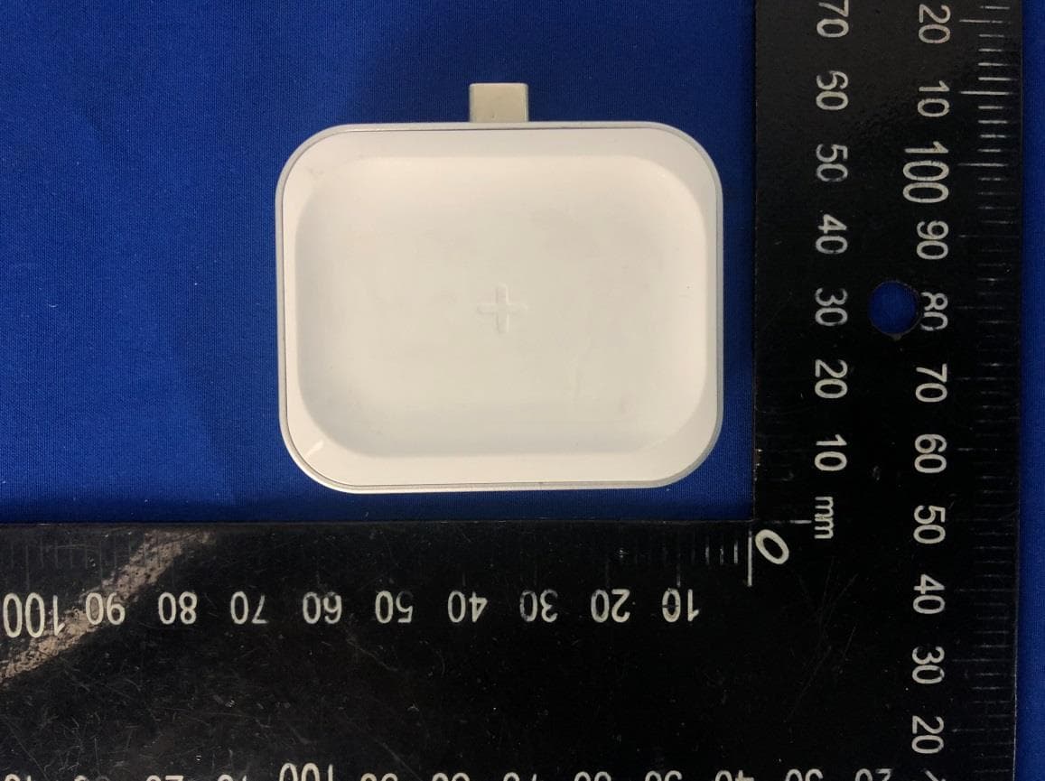 wireless charging pad - FCC ID 2ATGY-AWC1062 - UBIO LABS, INC.