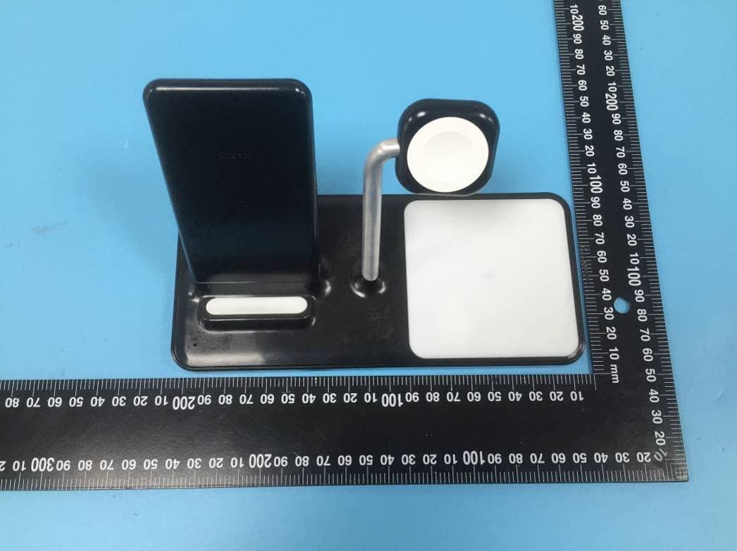 Wireless Charging Stand and Pad - FCC ID 2ATGY-AWC1070 - UBIO LABS, INC.