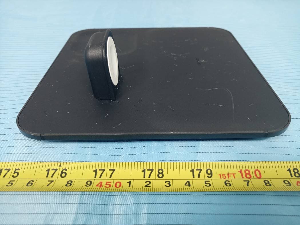 Wireless Charging Station - FCC ID 2ATGY-AWC1095 - UBIO LABS, INC. (4)