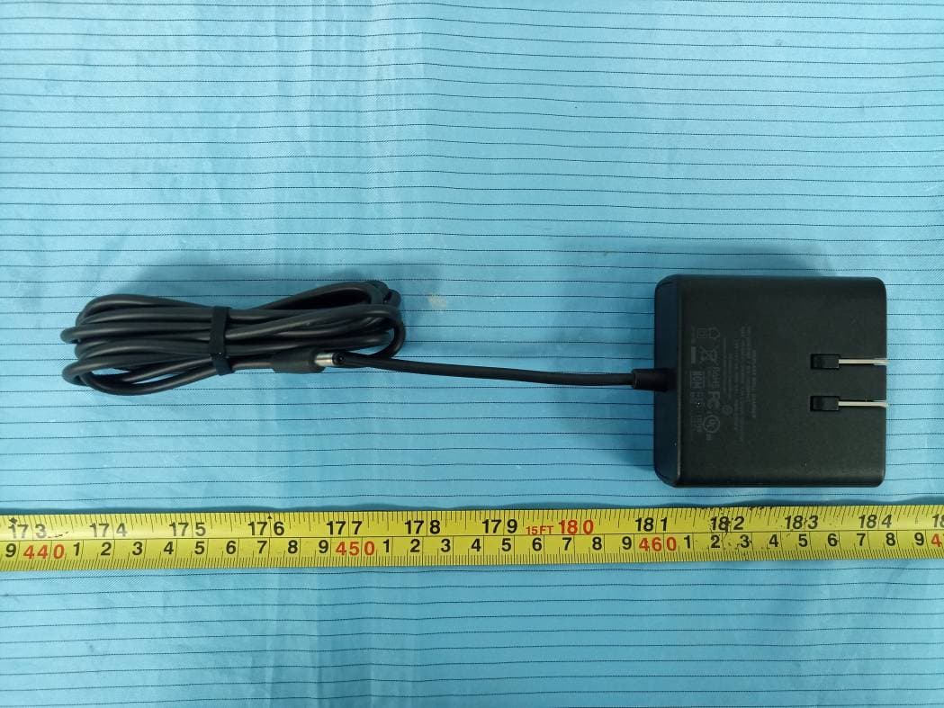 Wireless Charging Station - FCC ID 2ATGY-AWC1095 - UBIO LABS, INC.