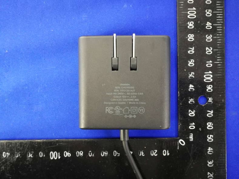 Wireless Charging Stand - FCC ID 2ATGY-AWC1102 - UBIO LABS, INC.