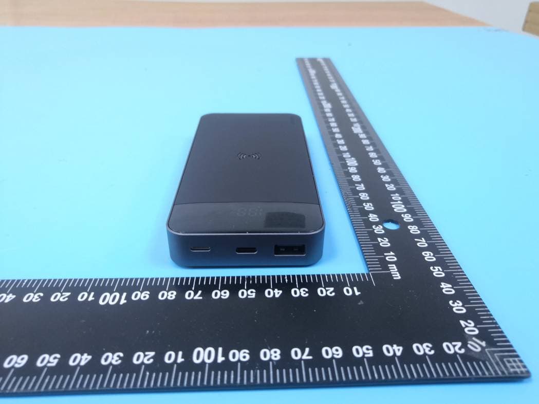 Power Bank - FCC ID 2ATGY-PWB1085 - UBIO LABS, INC. (5)