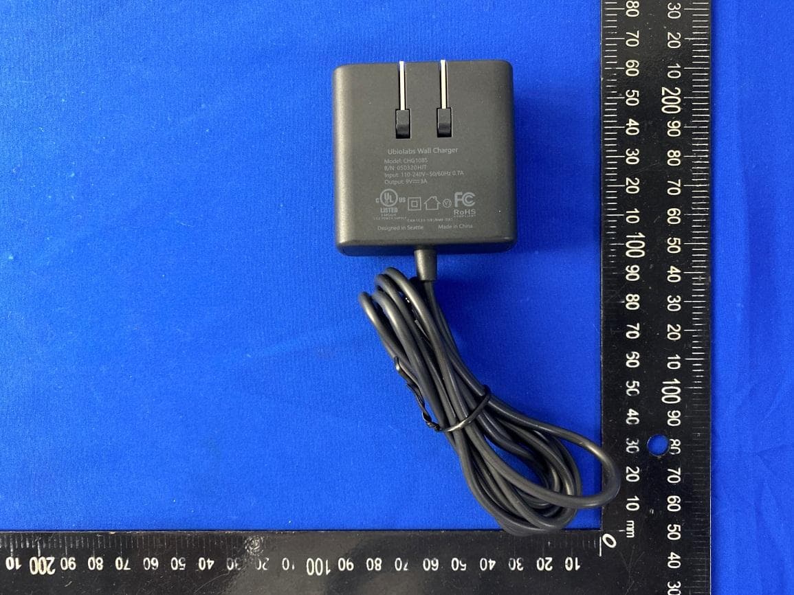 Wireless Speaker & Charging Hub - FCC ID 2ATGY-WSP1000 - UBIO LABS, INC. (3)