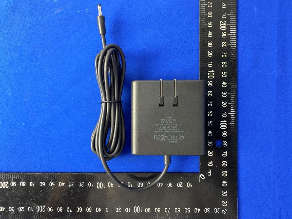 Wireless Speaker and Charging Hub - FCC ID 2ATGY-WSP1001 - UBIO LABS, INC. (4)