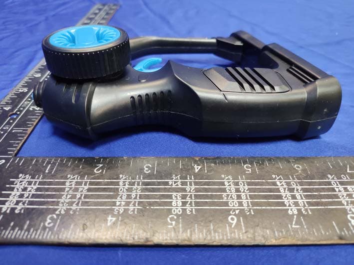 remote control car - FCC ID 2ATH8202007210123 - YING JIANG Technology Toys (3)
