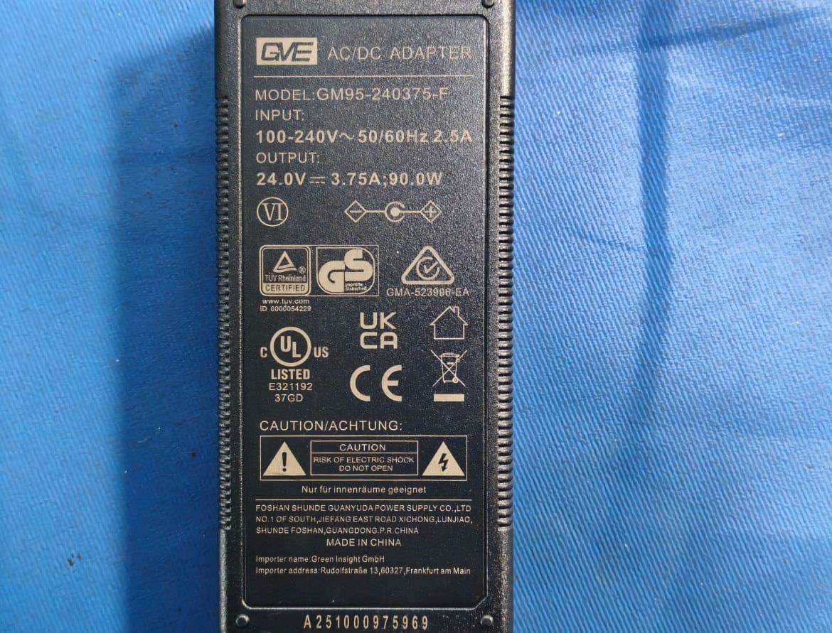 Portable Launch Monitor - FCC ID 2ATI2-SPICA3PLUS - SHENZHEN GREENJOY TECHNOLOGY CO., LTD