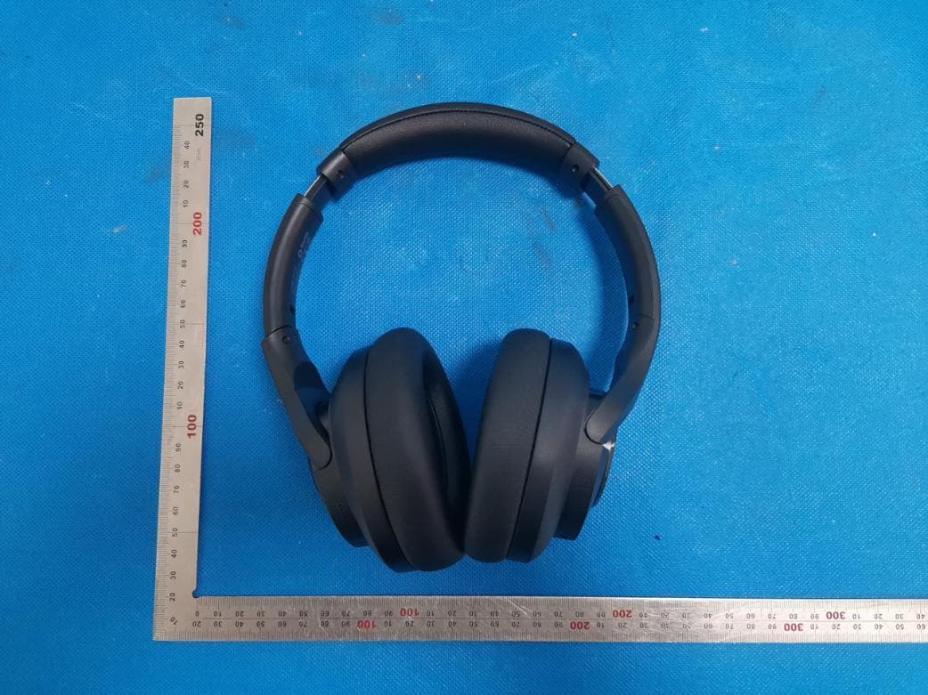 Bluetooth Wireless Headphones - FCC ID 2ATIH-EP-N12 - Aukey Technology Co.,Ltd. (2)