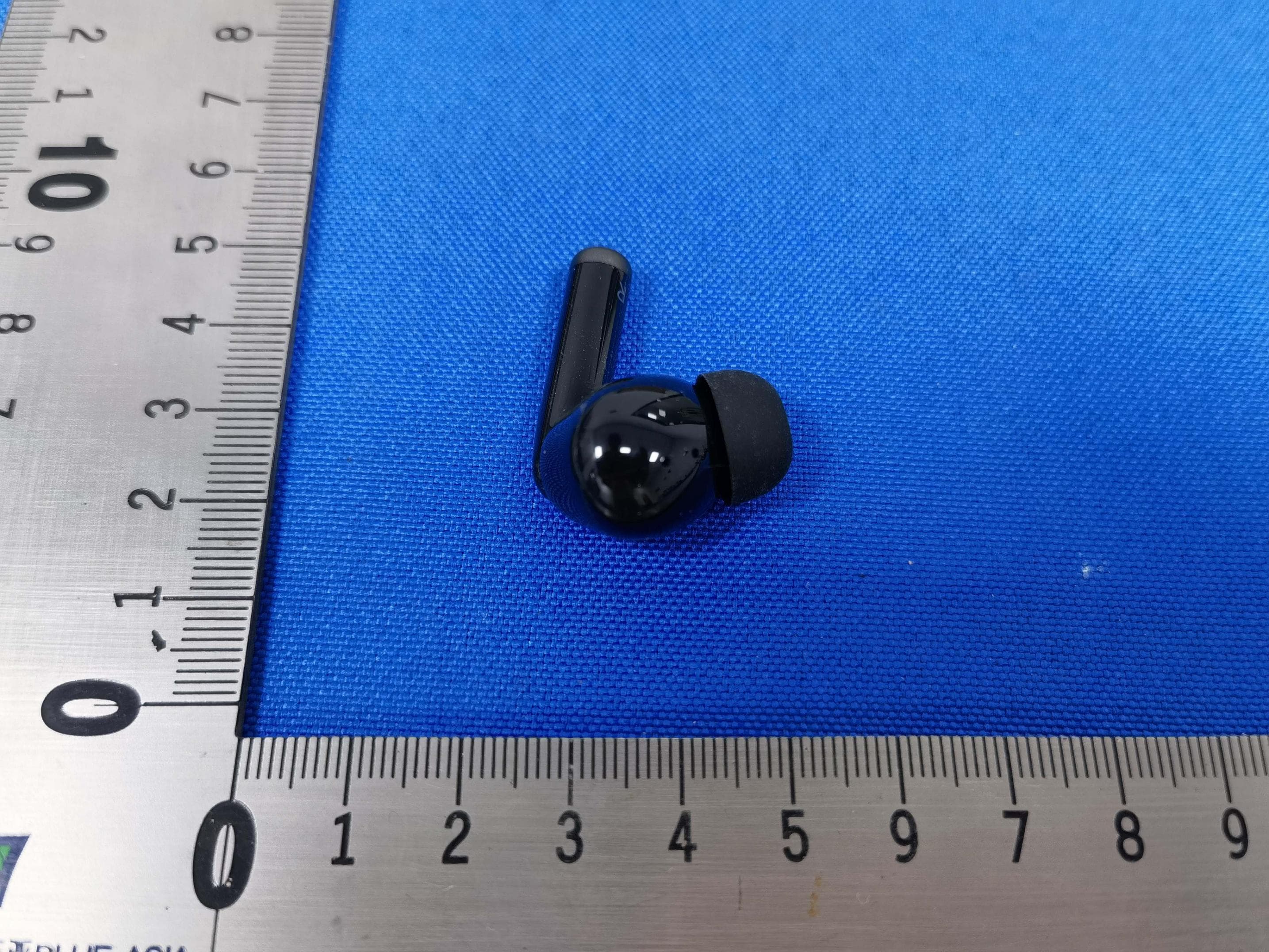 wireless earbuds - FCC ID 2ATIH-EP-N6R - Aukey Technology Co.,Ltd. (3)