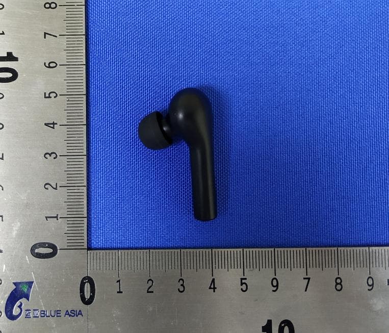 TWS Bluetooth earphones - FCC ID 2ATIH-EP-T21 - Aukey Technology Co.,Ltd. (4)