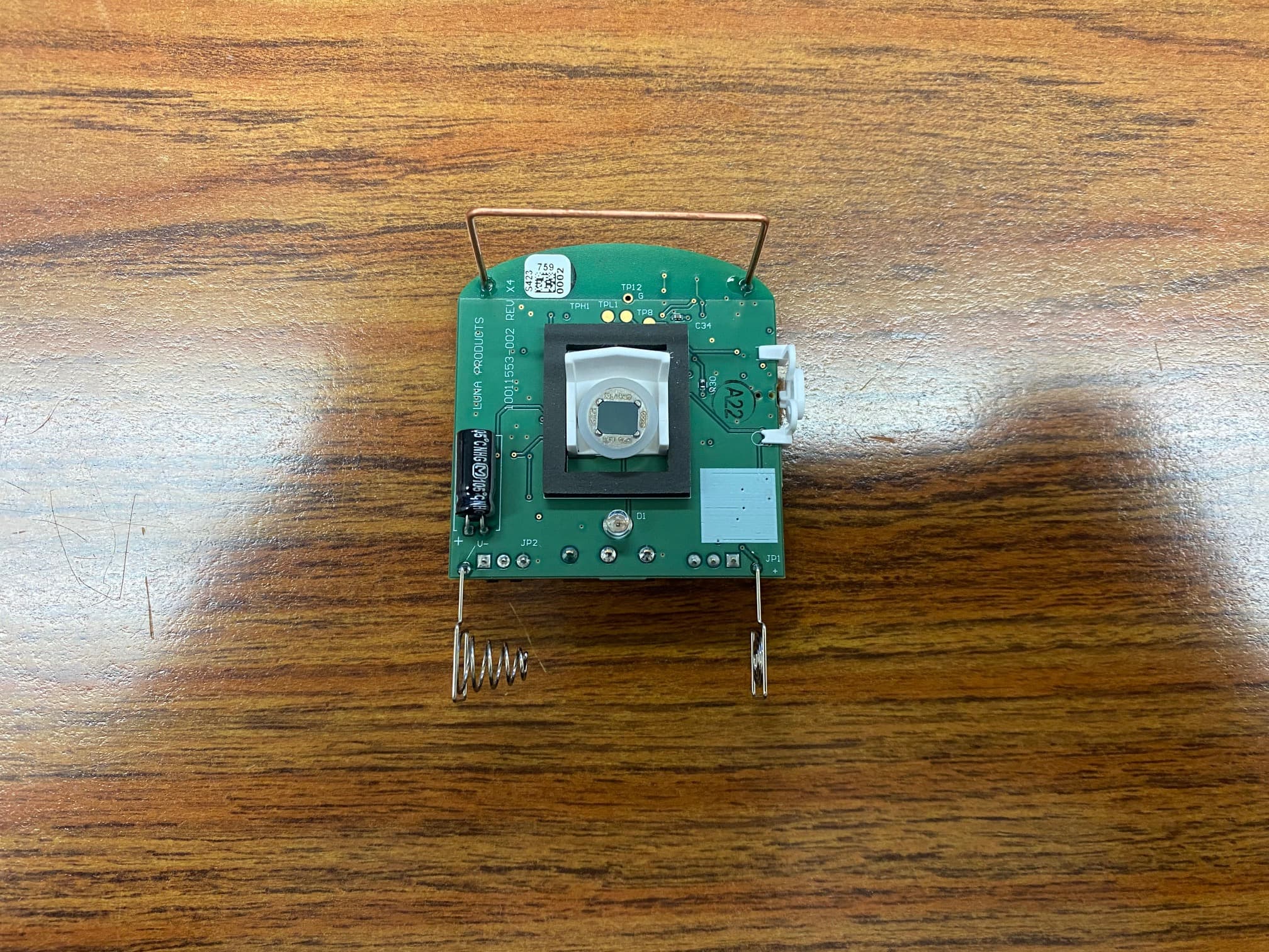 Wireless 345MHz PIR Motion Detector - FCC ID 2ATK4LPPIR02345 - Luna Products, LLC
